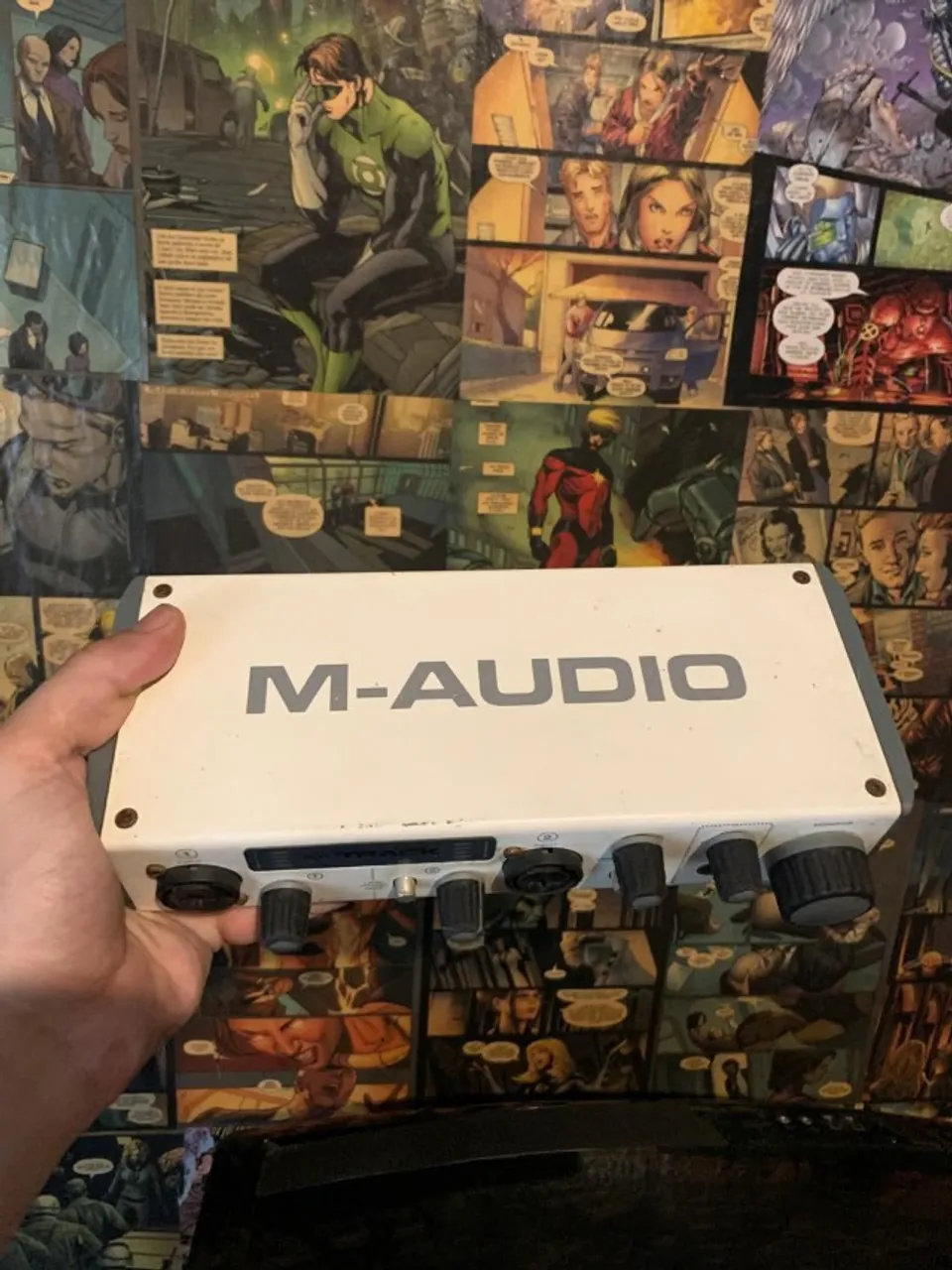 Mesa Yamaha MC 802 - Instrumentos musicais - Piratininga, Niterói