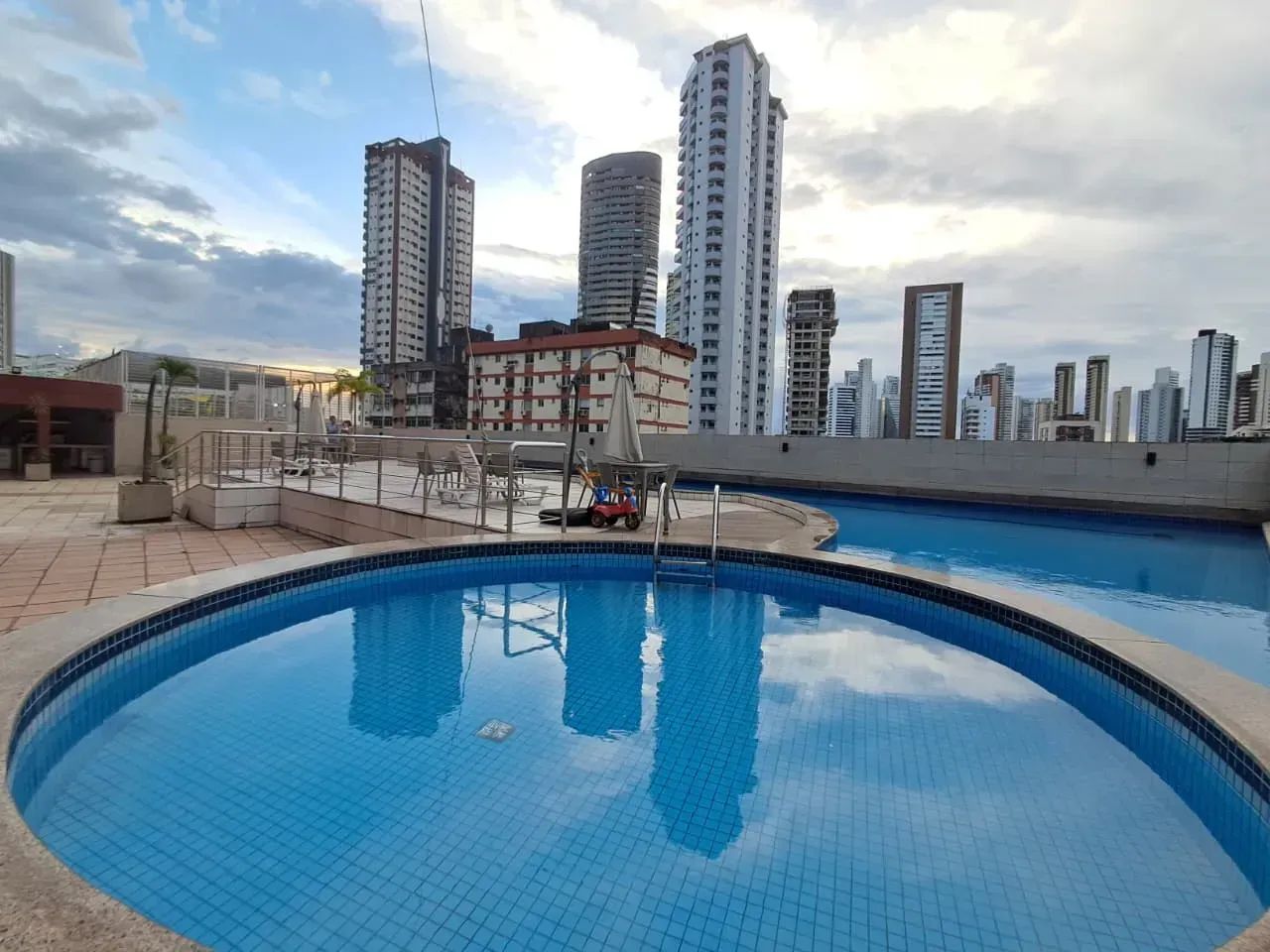 VENDO APTO EXCLUSIVO COM 03 SUITES , NASCENTE E SUPER VENTILADO - Foto 4