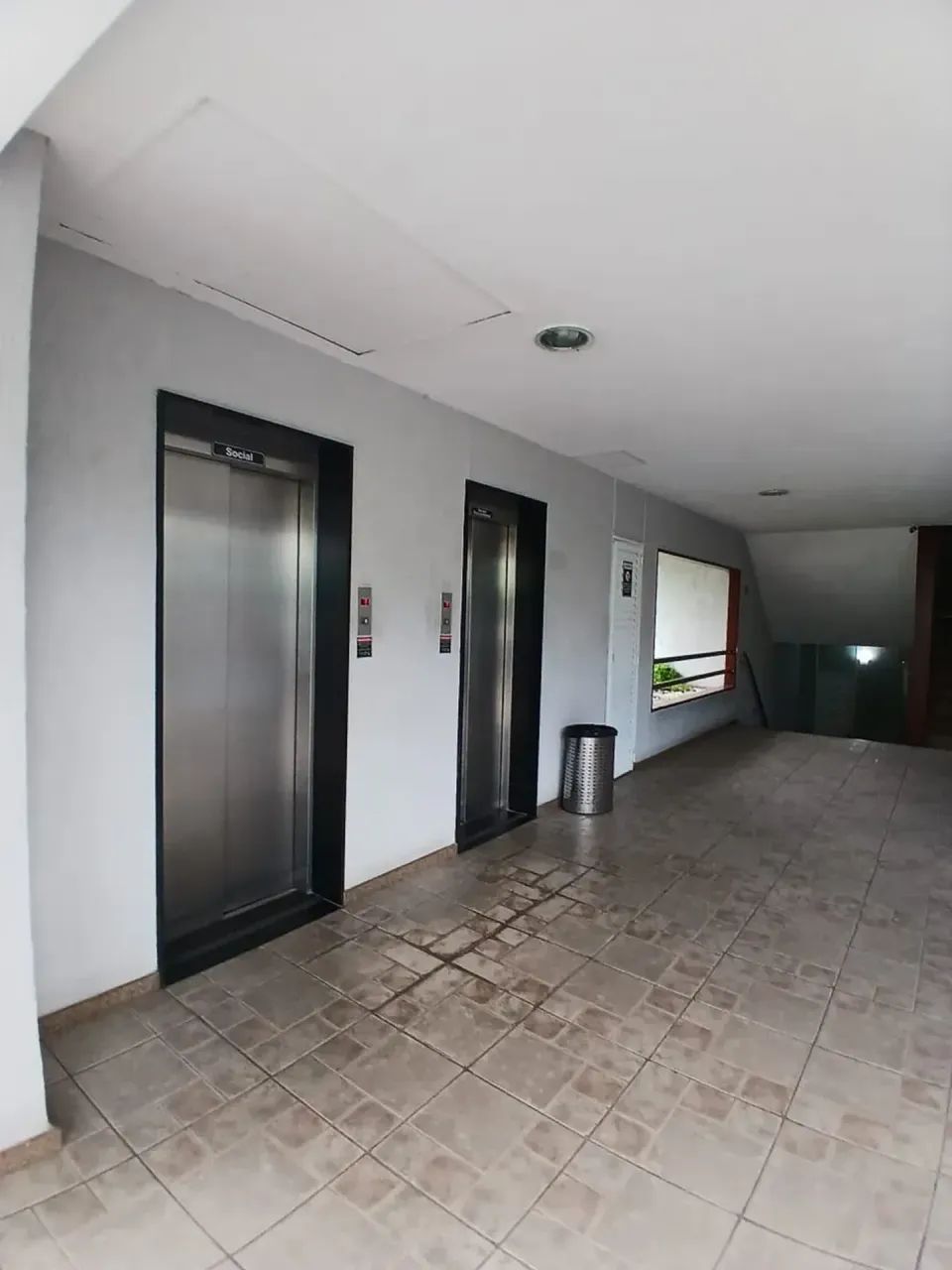 PASSARELA DA FREGUESIA - SALA COMERCIAL - Foto 4