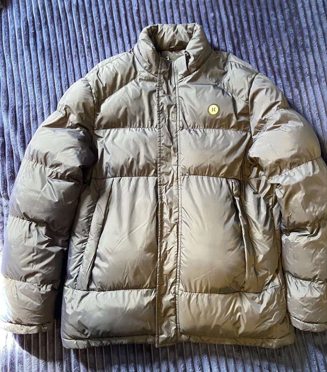 Jaqueta puffer Hurley original como NOVA - Foto 5