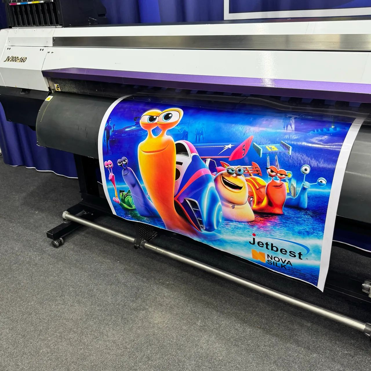 Plotter Mimaki JV300-160 com Cabeça Nova Solvente ou Sublimática 1 ou 2 Cabeças - Foto 4