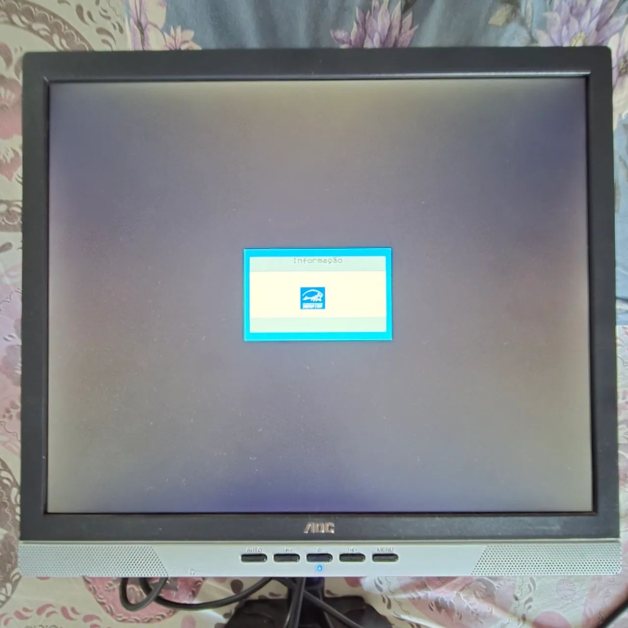 Monitor AOC 17 LCD VGA - Foto 2