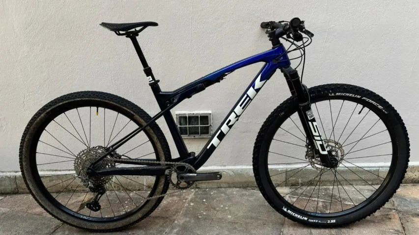 TREK SUPERCALIBER 9.7 - TAMANHO L - 2023