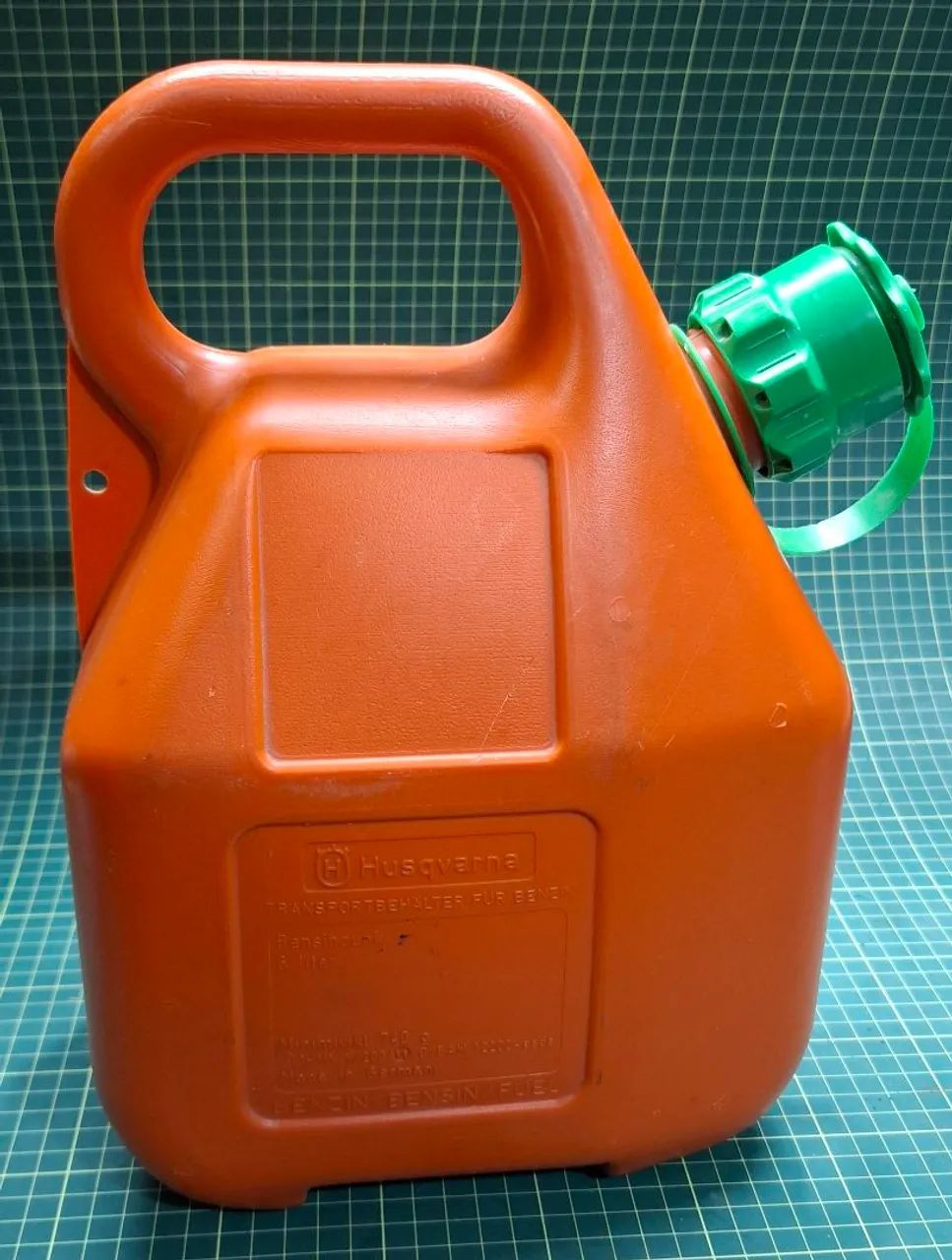 Simple Fuel Canister / Jerry Can for Husqvarna
