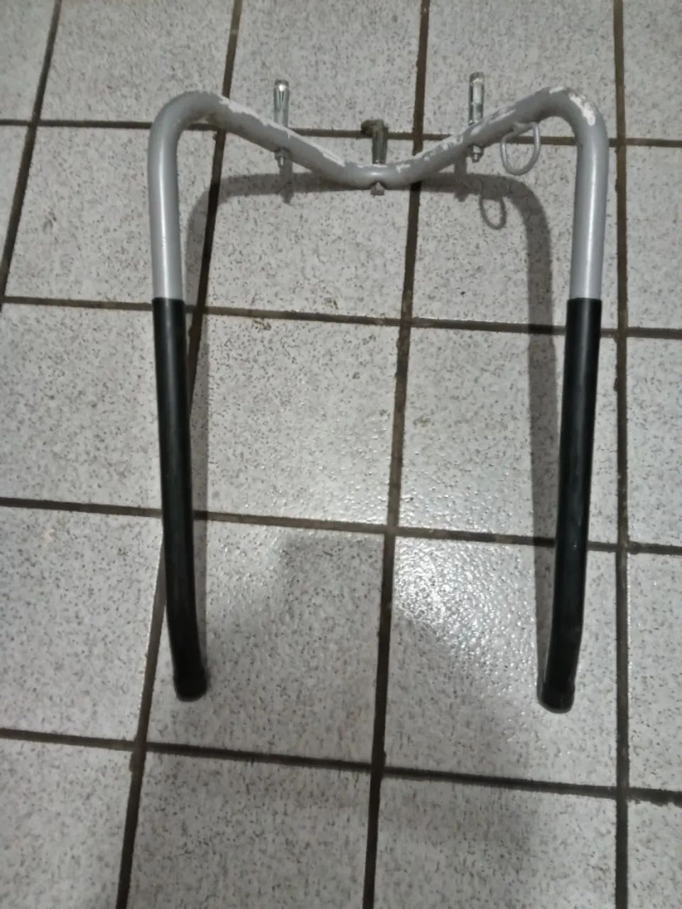 Suporte Duplo para Guardar Bicicletas Excelente Qualidade Super Resistente!