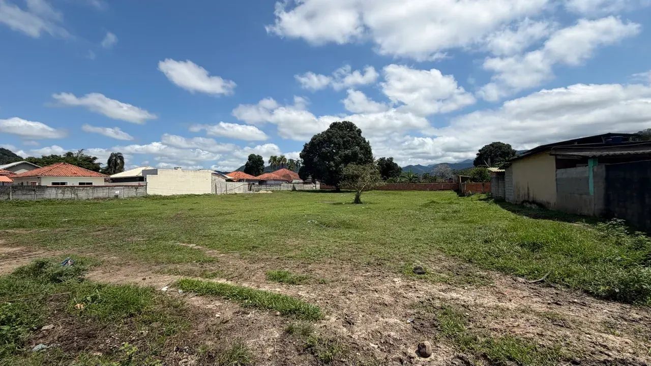 OPORTUNIDADE PARA CONSTRUTORES E INVESTIDORES