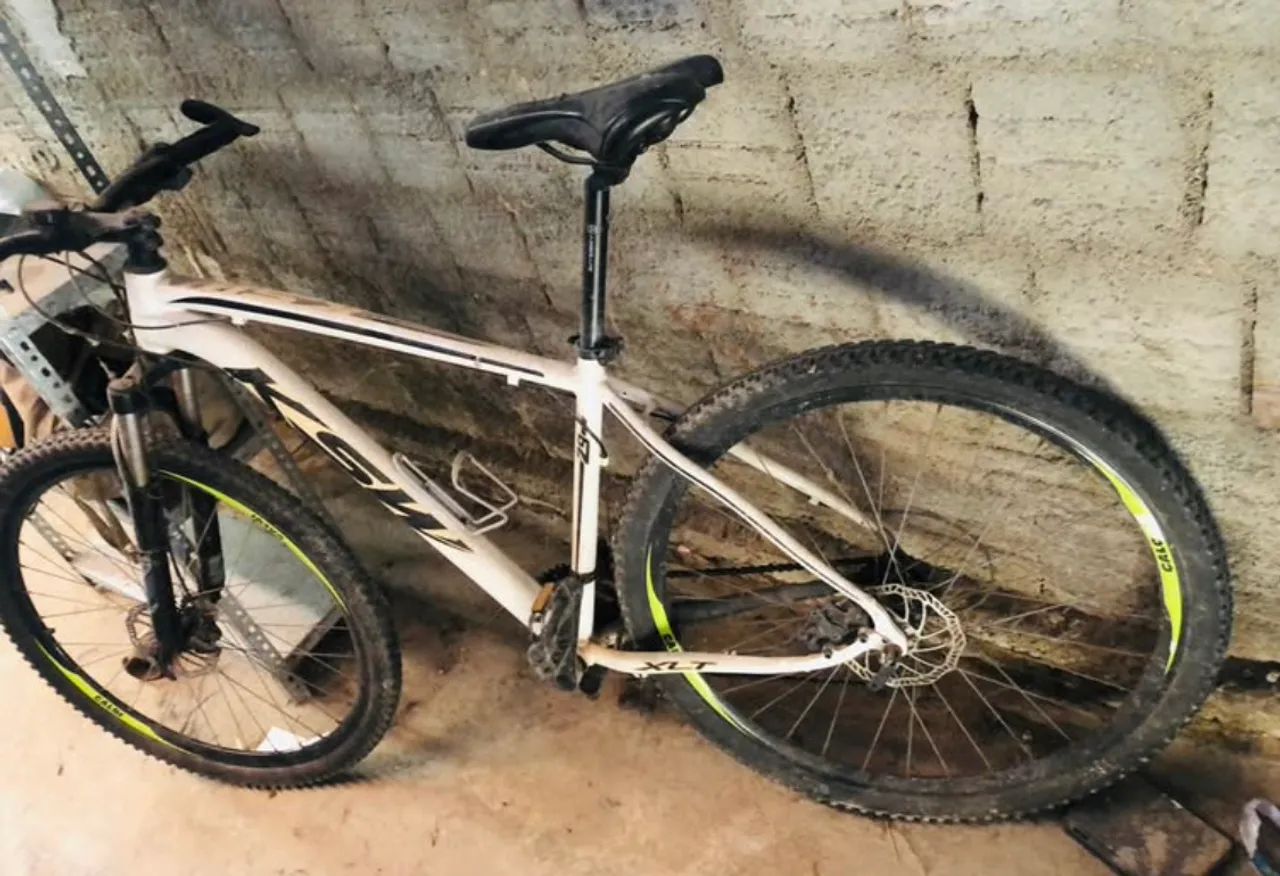 Bicicleta quadro 19 aro 29
