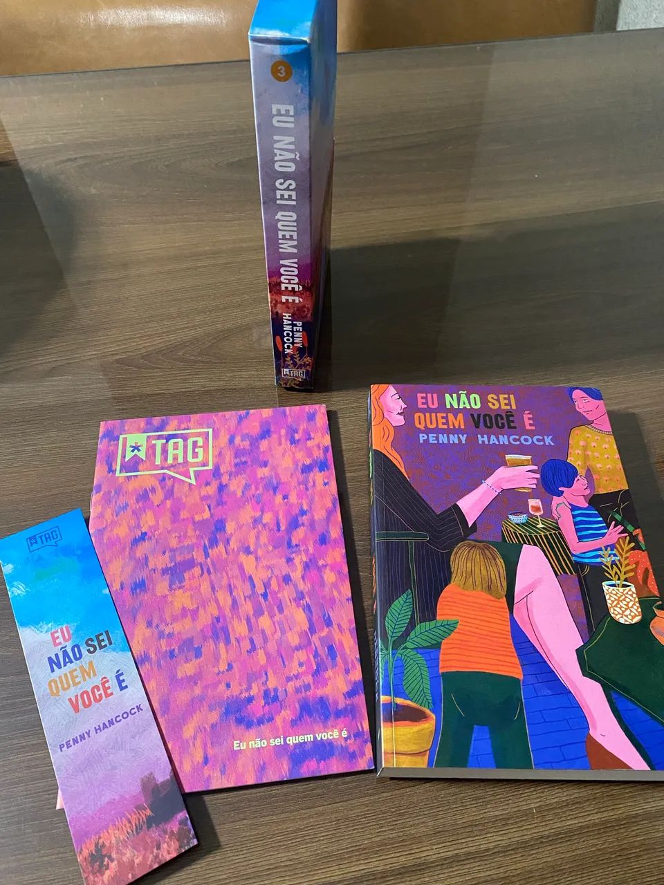 Livro Eu não sei quem você é TAG