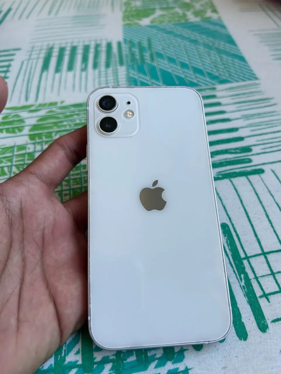 iPhone 12