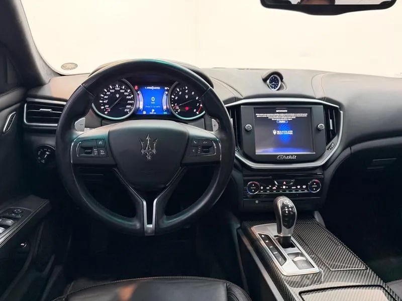 Maserati Ghibli 3.0 V6 330cv Aut., foto 6 de 20