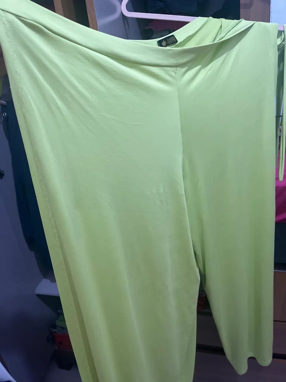 Calça envelope cor, verde veste super bem  - Foto 2