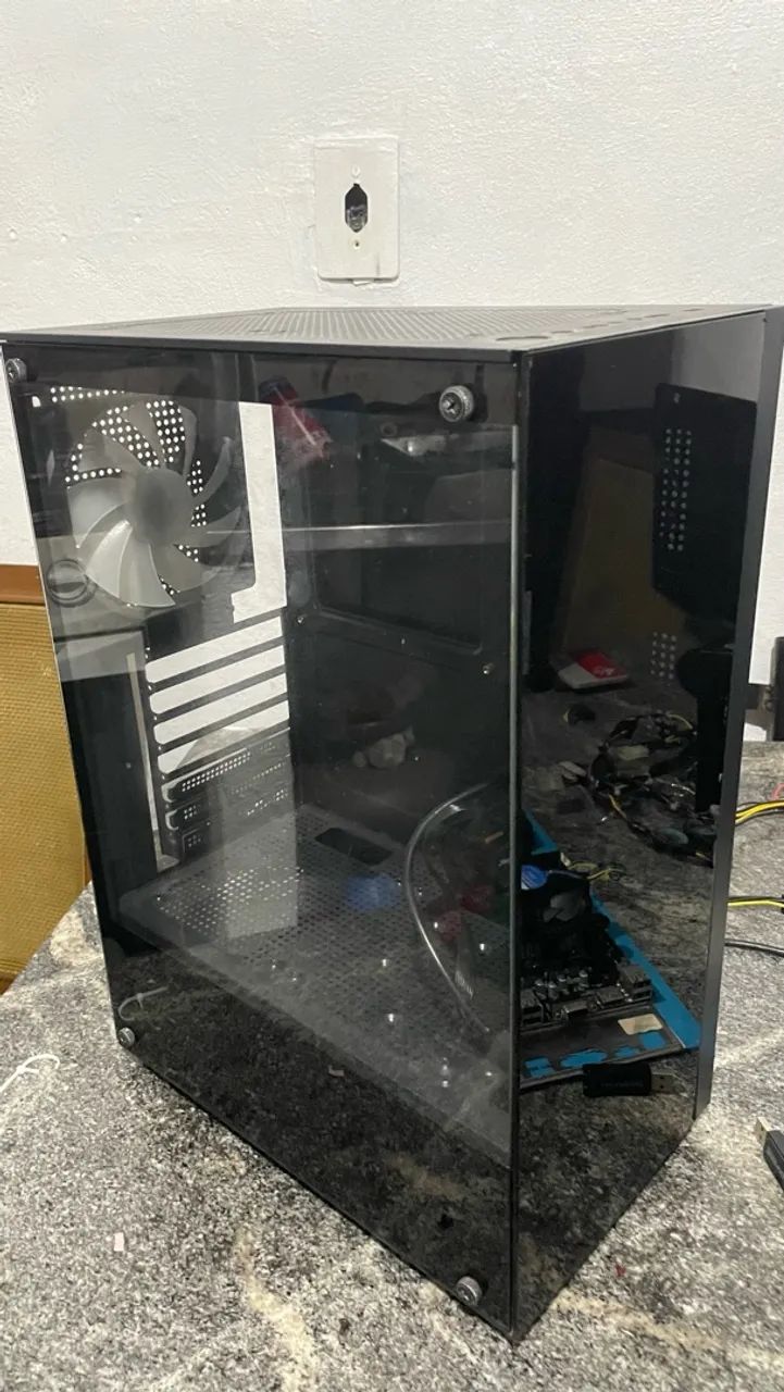 Gabinete gamer 