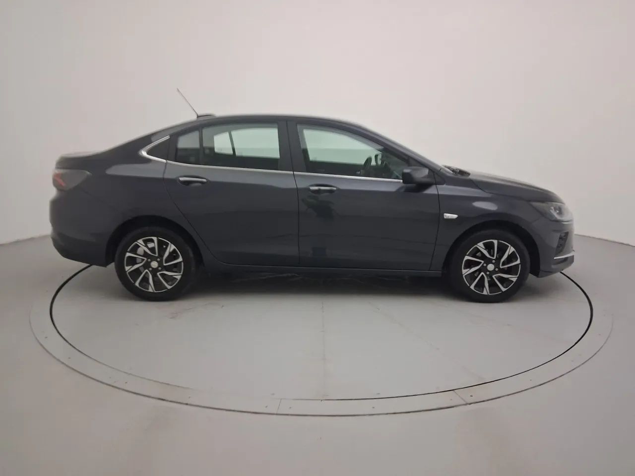 Chevrolet Onix Sedan Plus Premier 1.0 12V TB Flex Aut. 4P, foto 6 de 18