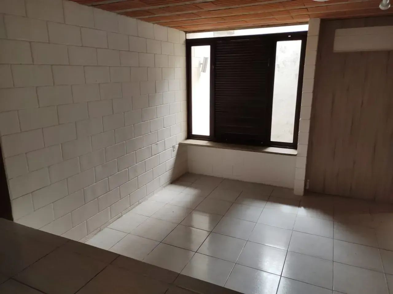 Vendo Casa Avenida Esperança - Foto 3