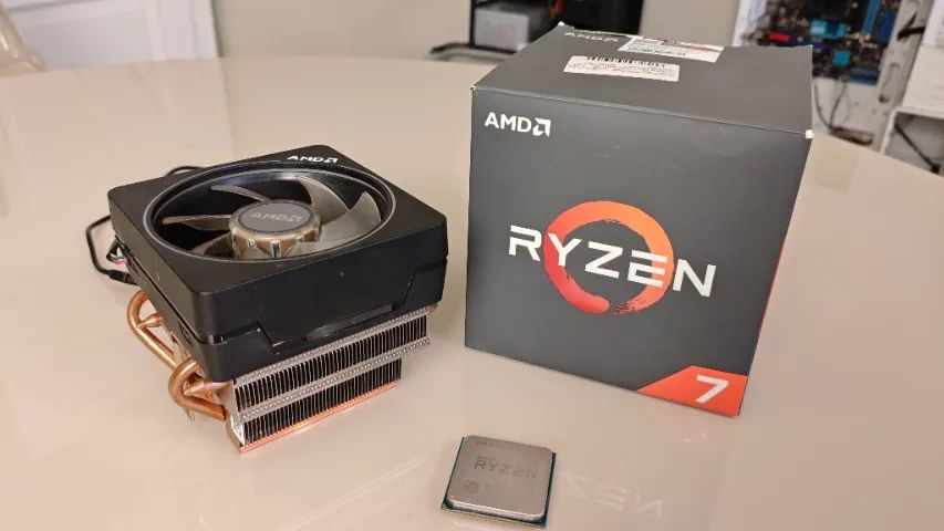 Processador AMD Ryzen 7 2700X na caixa + Cooler AMD Wraith Prism