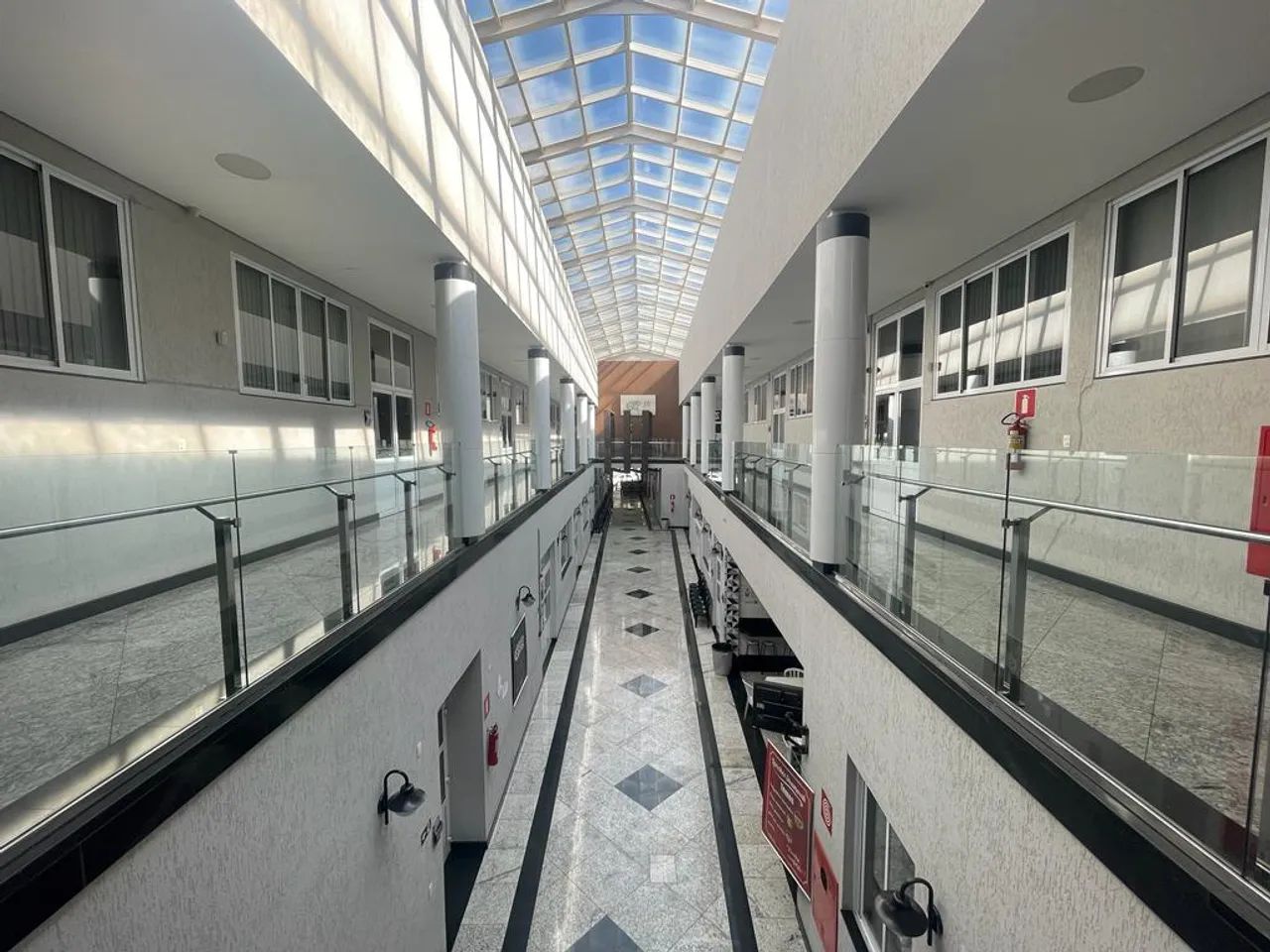 Venda Commercial / Edificio Comercial Belo Horizonte MG - Foto 2