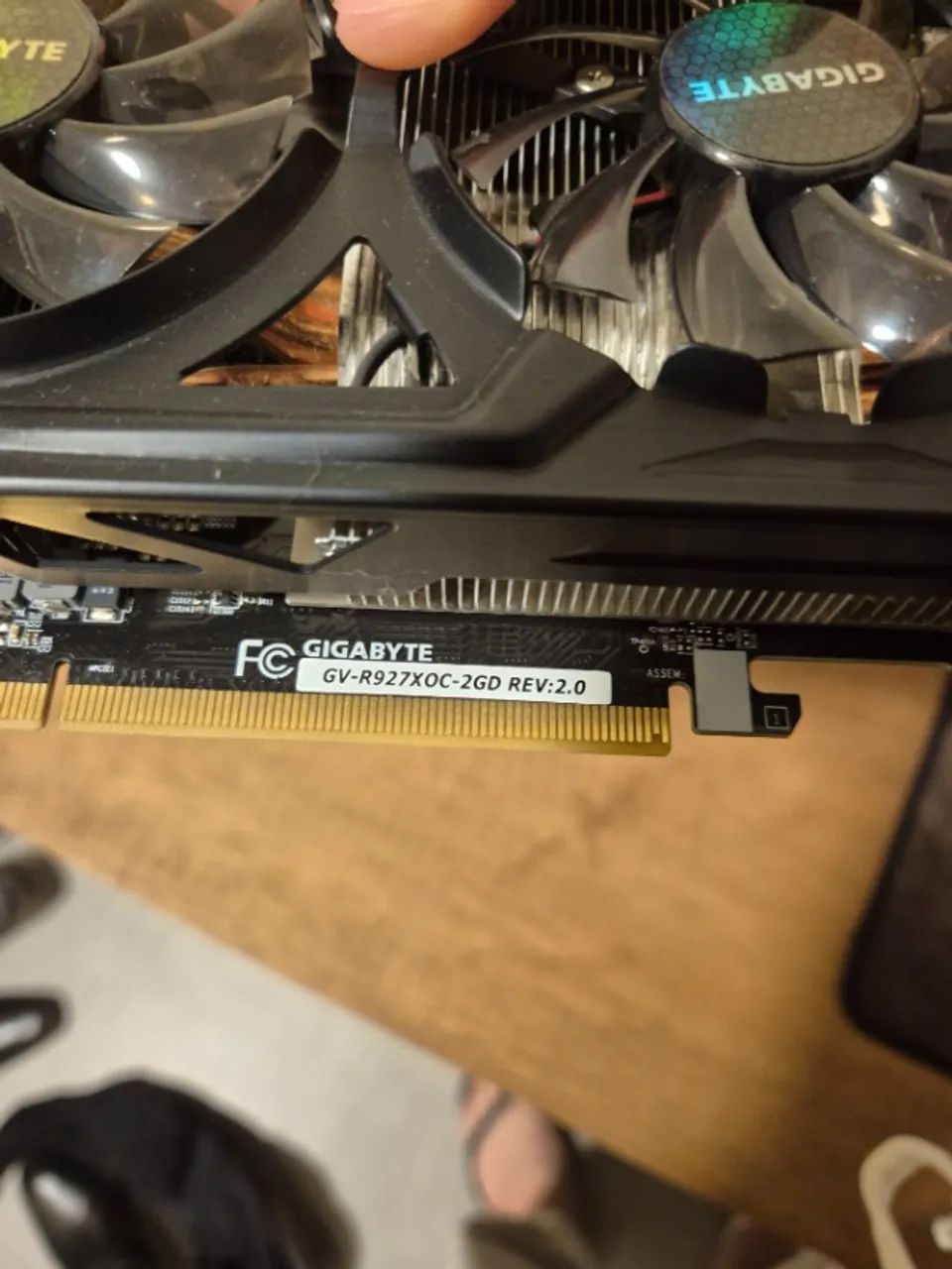 Placa de vídeo GIGABYTE R9 270X - Foto 4