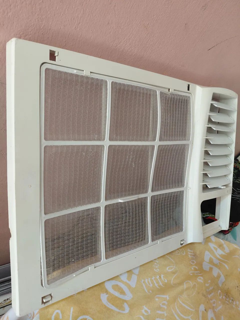 Frente ar concdicionado plástica Springer 12000.btu