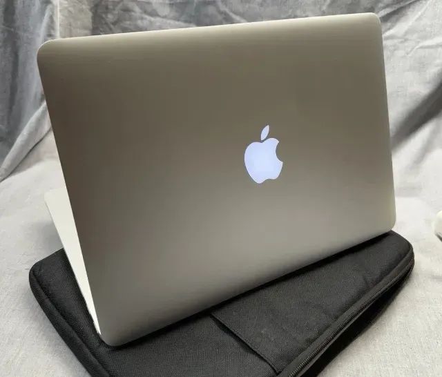 MacBook Pro 2013 (15 polegadas), Intel i7, 512 SSD, 16GB RAM - Foto 2