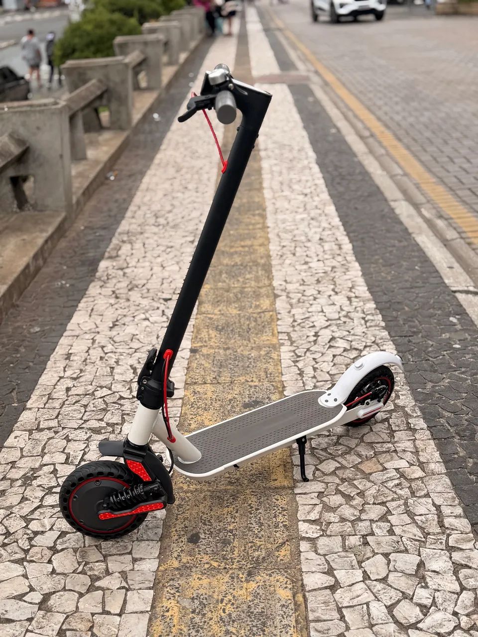 Patinete elétrico com amortecedor super confortável 