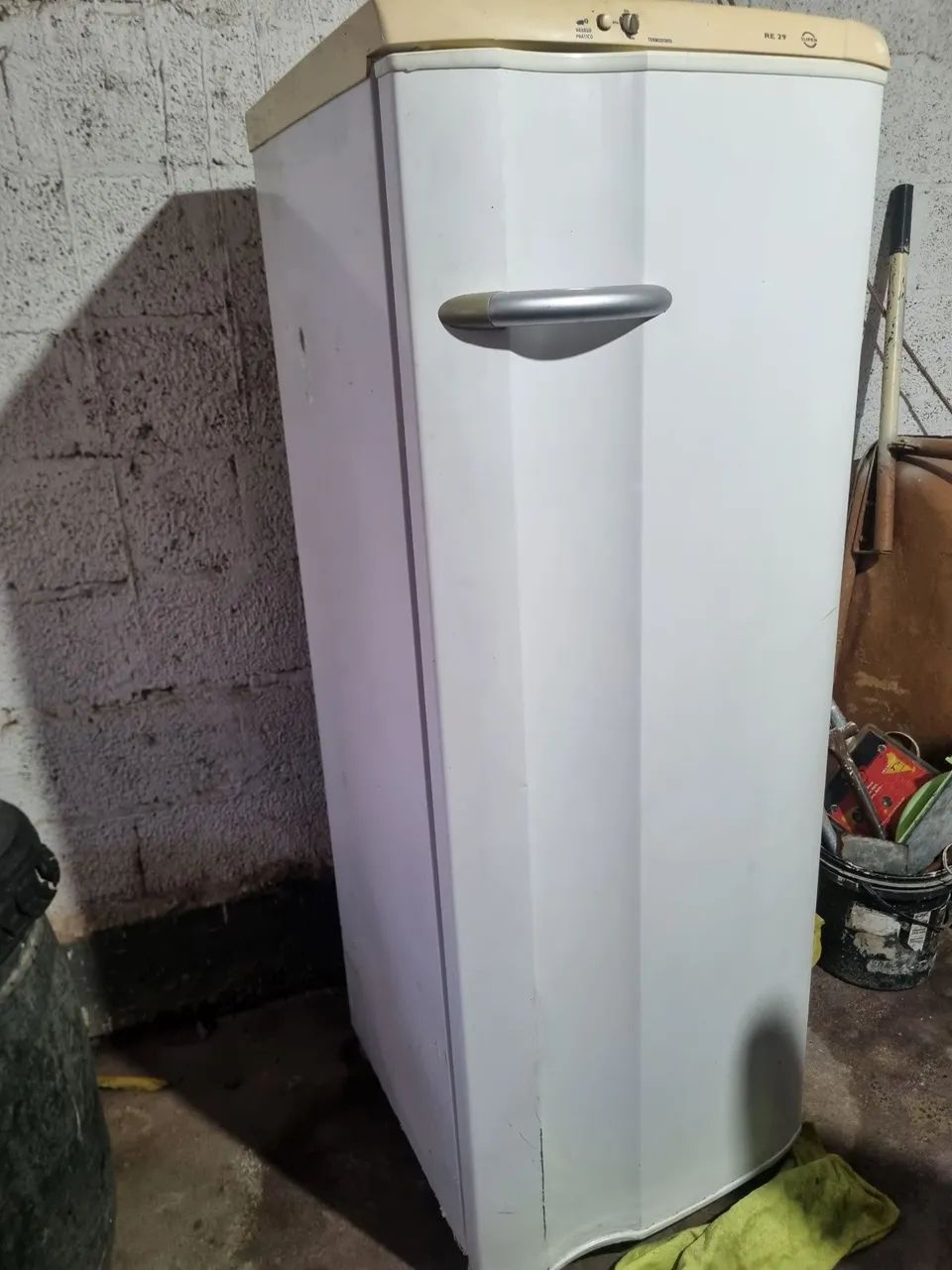 VENDO GELADEIRA ELECTROLUX