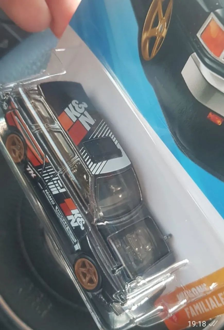 STH Hot wheels Nissan Máxima Drift Car - Super Treasure Hunt
