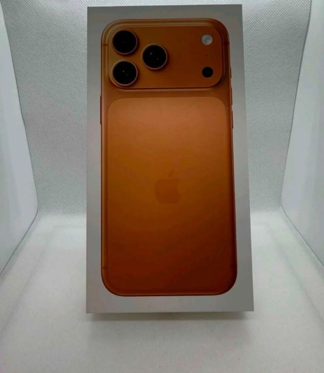 iPhone 17 laranja pro max 