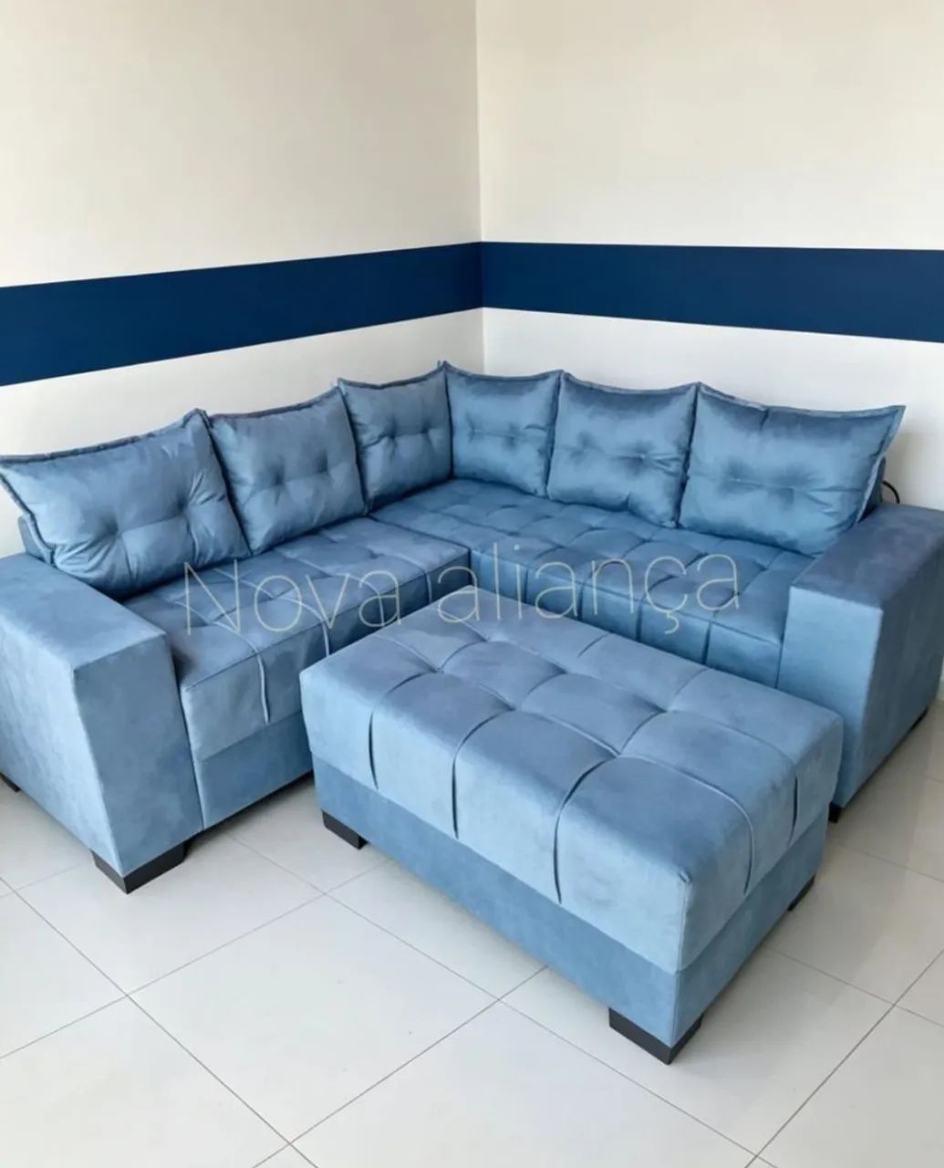 Sofá em L super em alta vai um puff de brinde  - Foto 5
