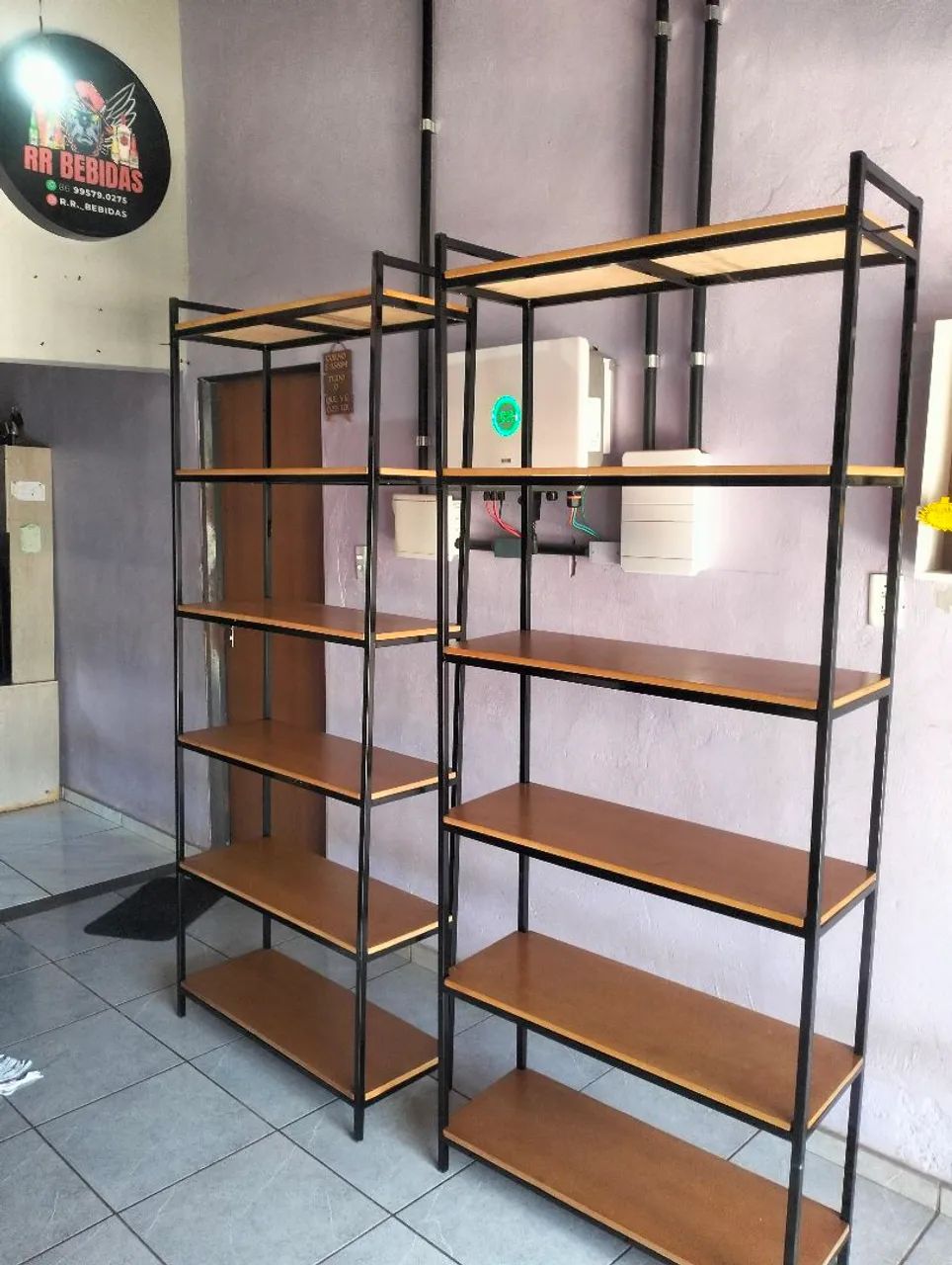 Estante ( feito sob encomenda)
