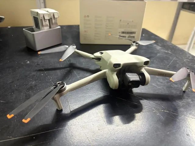 Drone DJI Mini 3 (controle com tela) - Foto 2