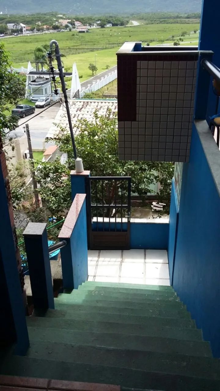 Apartamento 2 dormitórios sul da ilha - Foto 4
