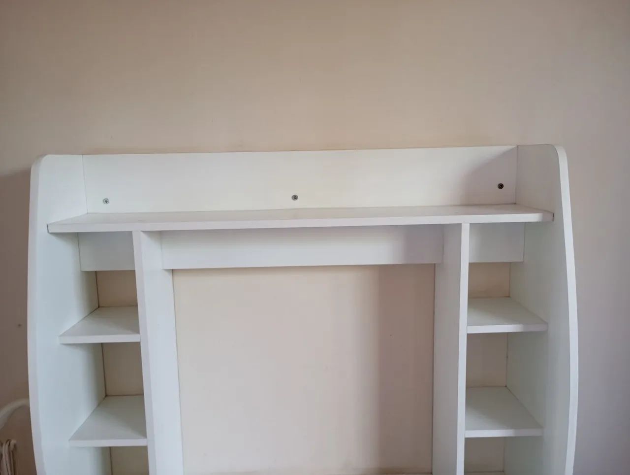 Mesa de computador suspensa  - Foto 4