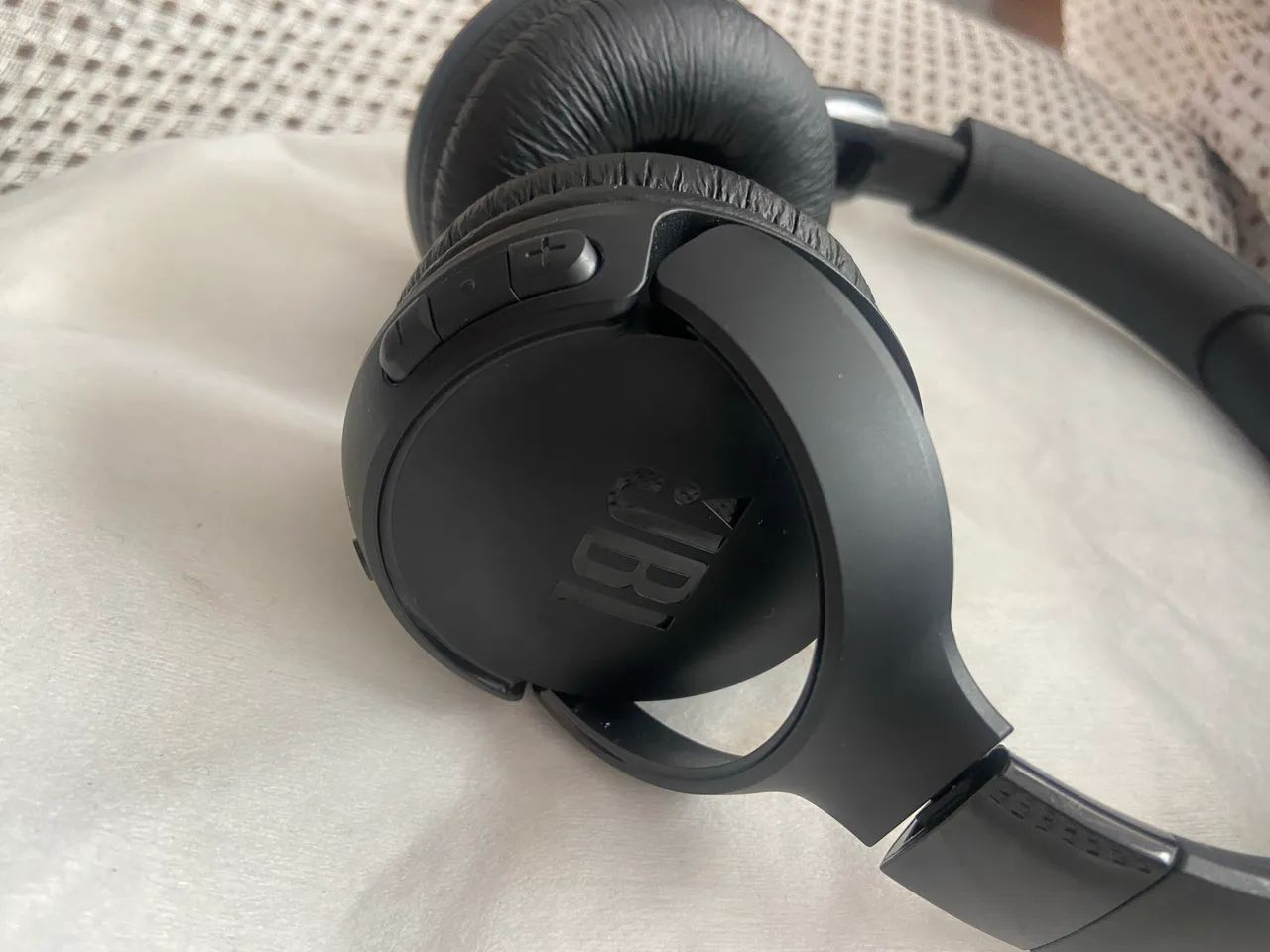 Fone nunca usado jbl original  - Foto 4