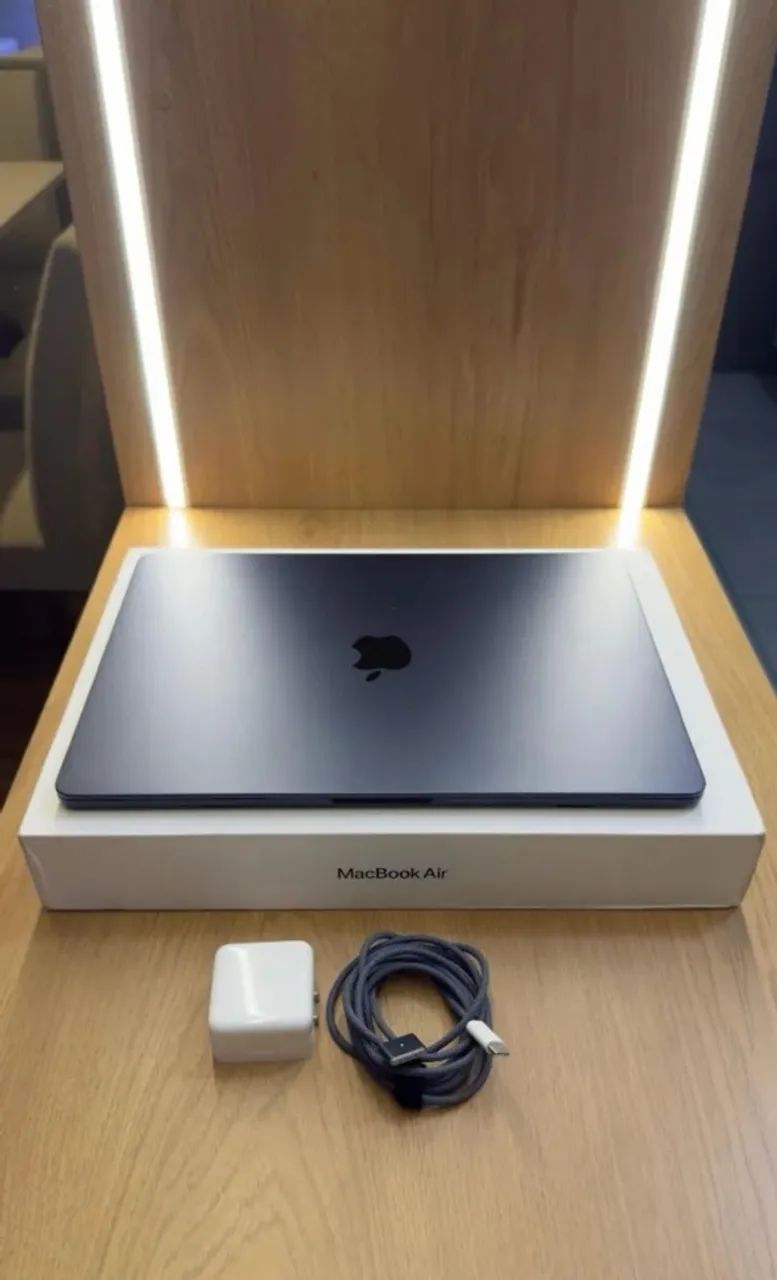 Macbook air M2 8gb