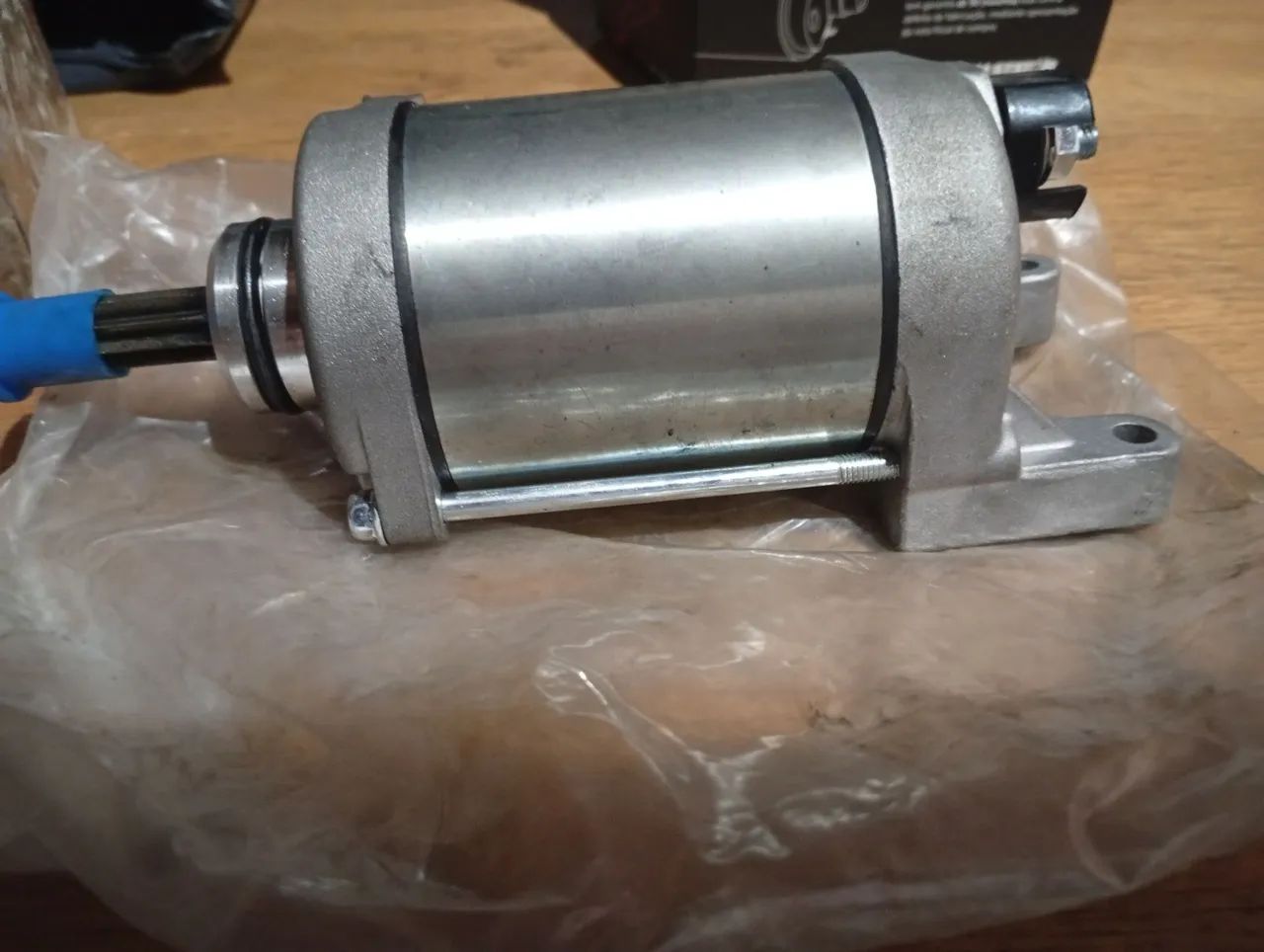 Bomba de comb. e motor de partida cb300 - Foto 4