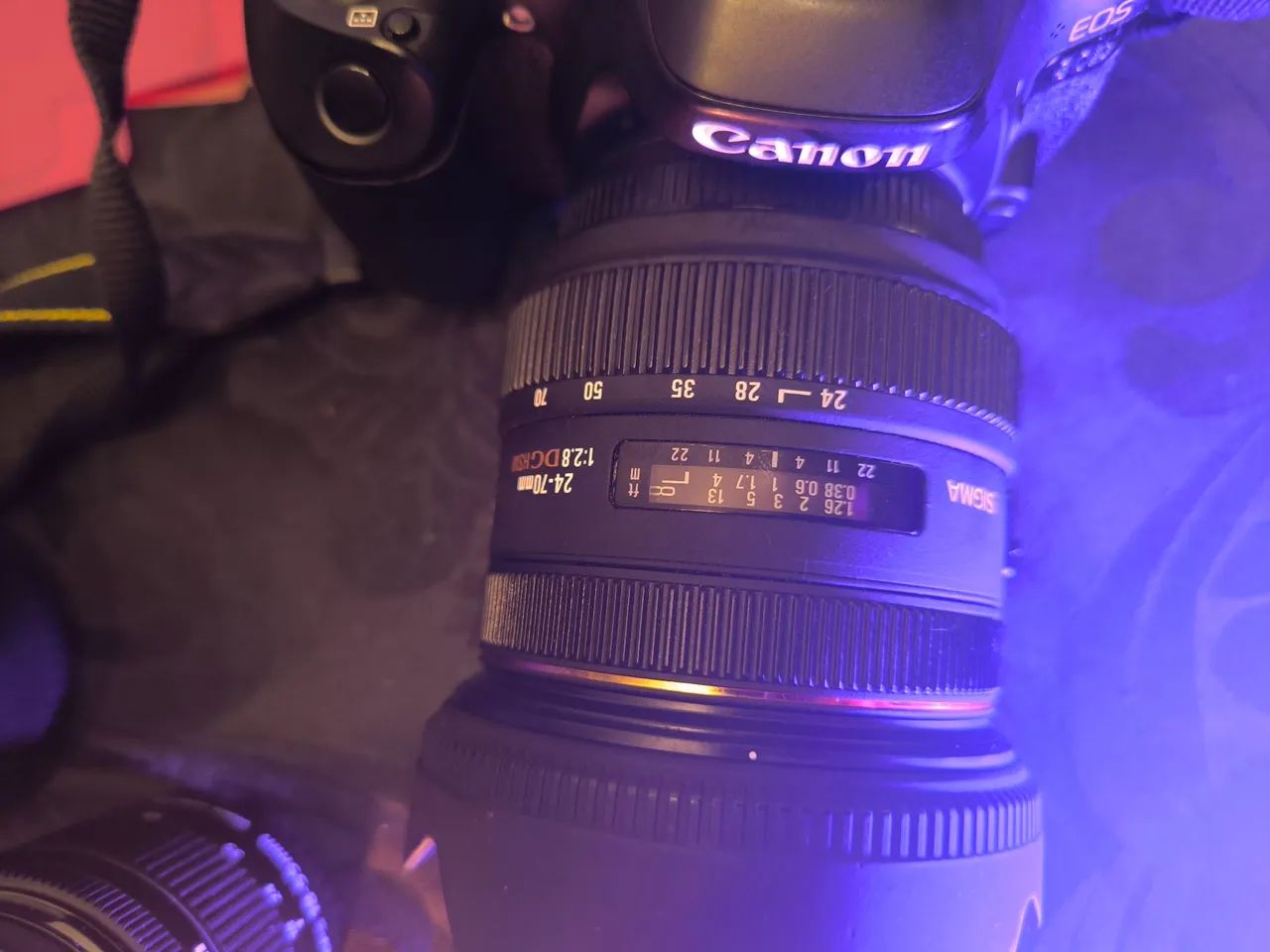 Kit 80d + 24-70 + 70-300 Sigma + 18-55 Canon + flash e filtros - Foto 3