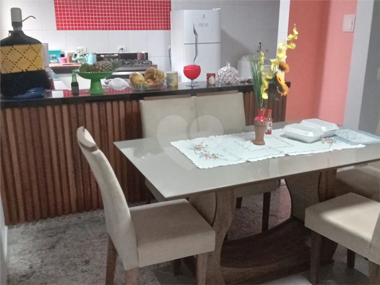Lindo Sobrado com 4 Suítes - Foto 2