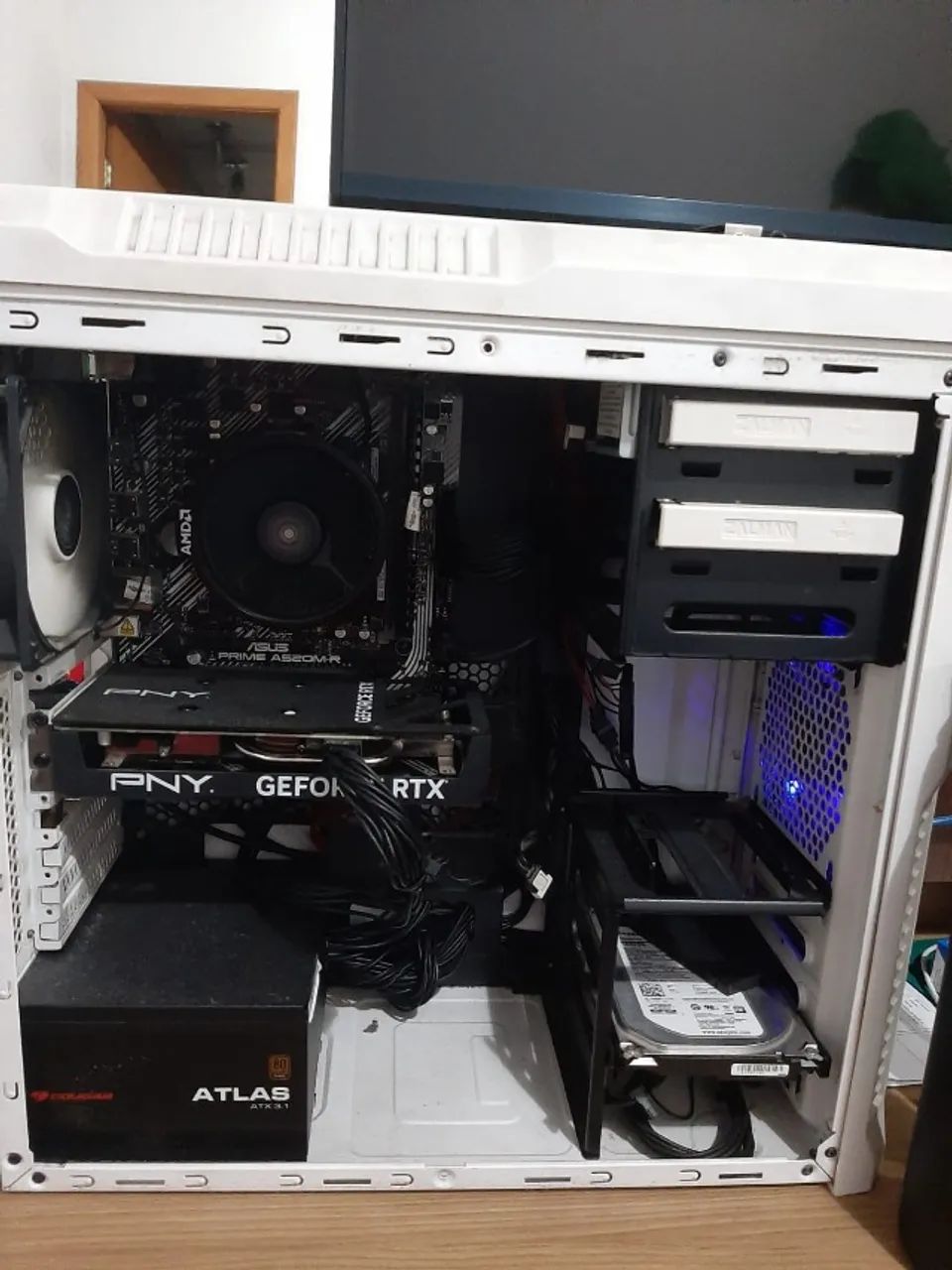 PC Desktop Gamer