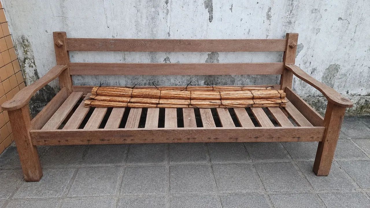 Vendo sofá de 1.90m, em ótimas condições.