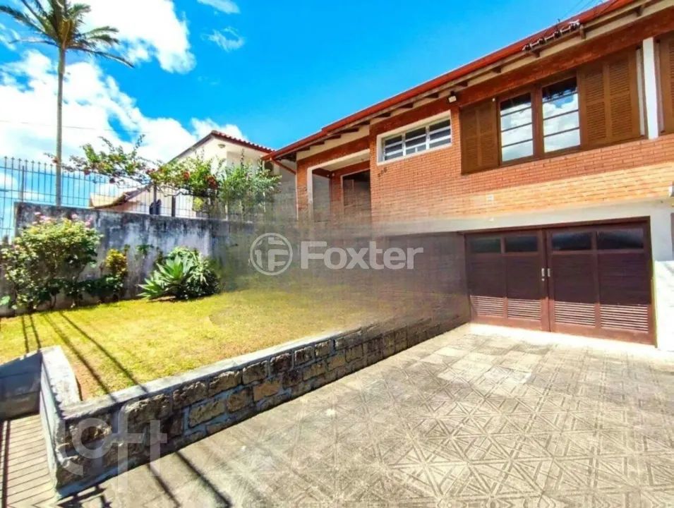 Casa à venda Rua Pascoal Simone, Coqueiros - Florianópolis