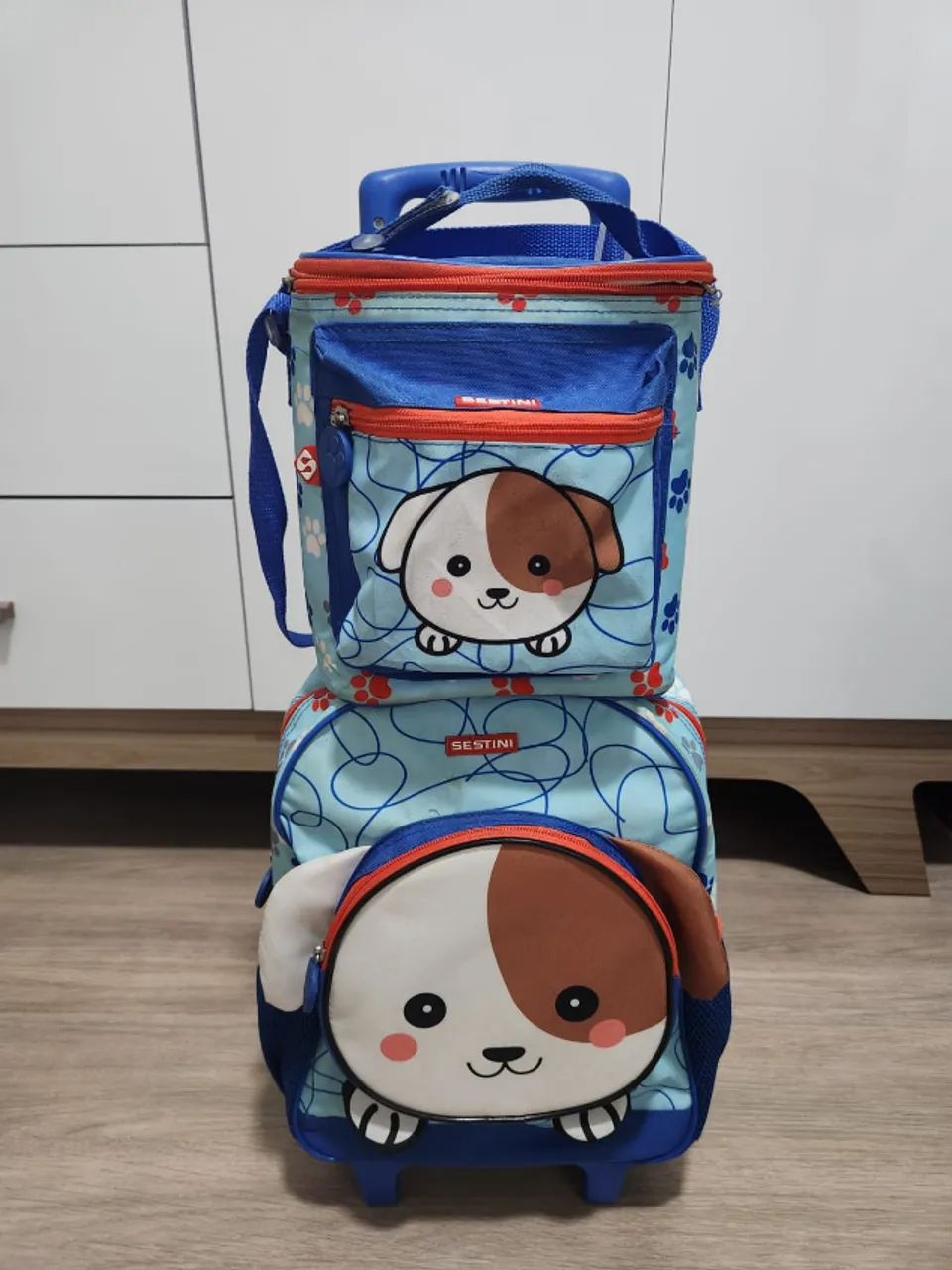 Mochila Infantil com Lancheira Termica Tema Cachorro .Marca SESTINI Original - Foto 2