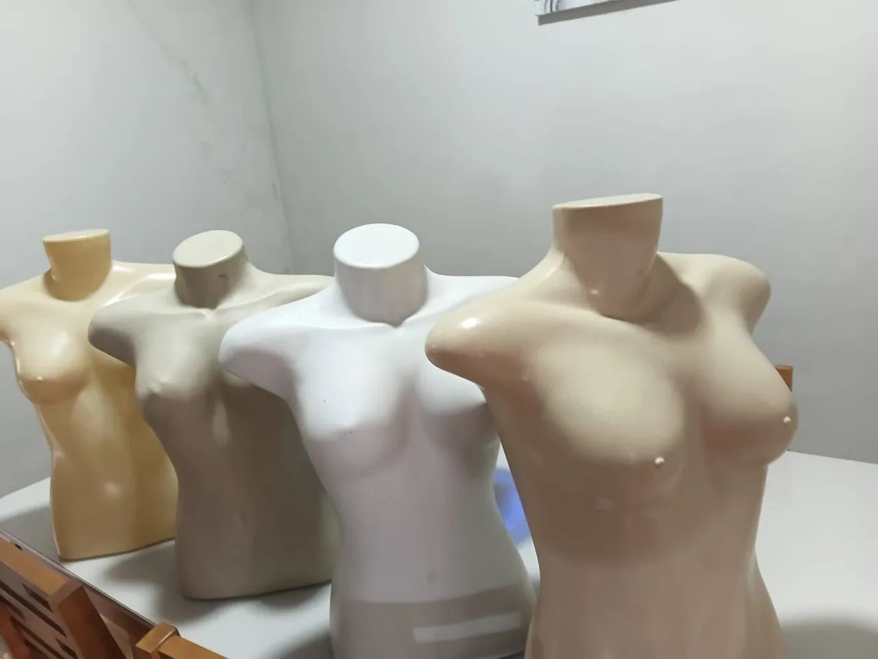 Manequins