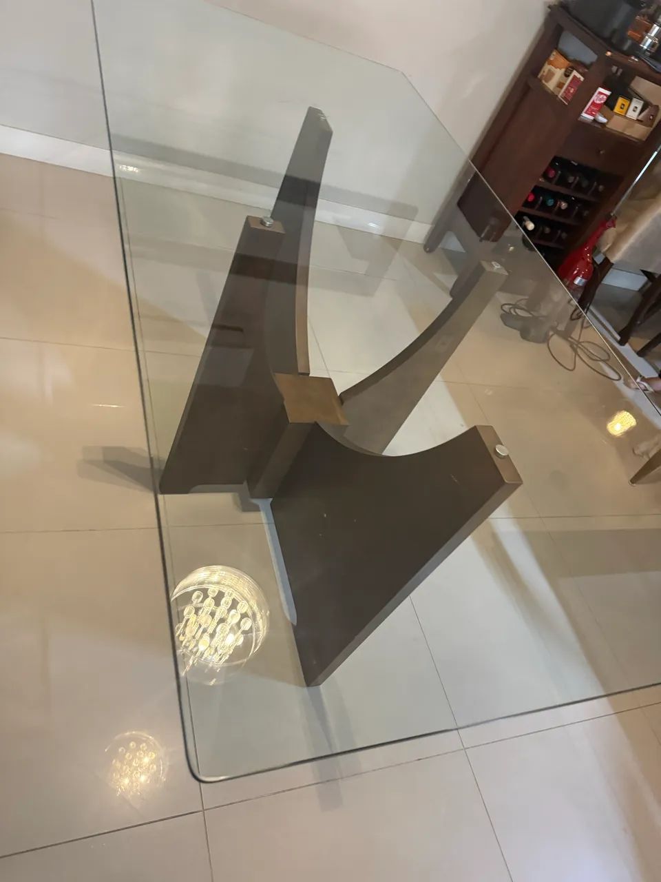 Conjunto mesa de jantar e seis cadeiras - Foto 3