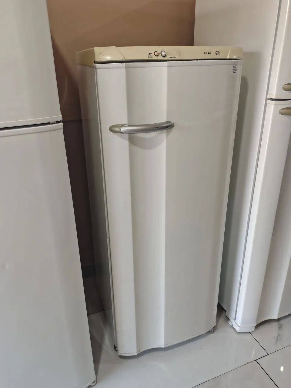 Geladeira Electrolux Degelo  - Foto 2