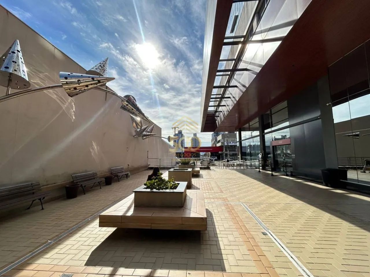 Comercial  Salas Comerciais - 37,00 (M²) de Área Total - 25,12 (M²) de Área Privativa - R$ - Foto 5