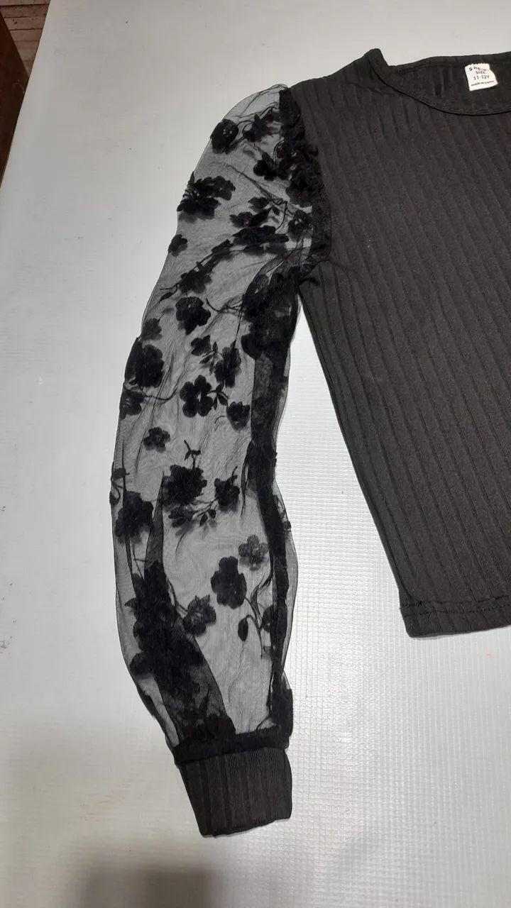 Vendo Blusa infantil malha  preta , Shein, tamanho 11-12 anos seminova. - Foto 3