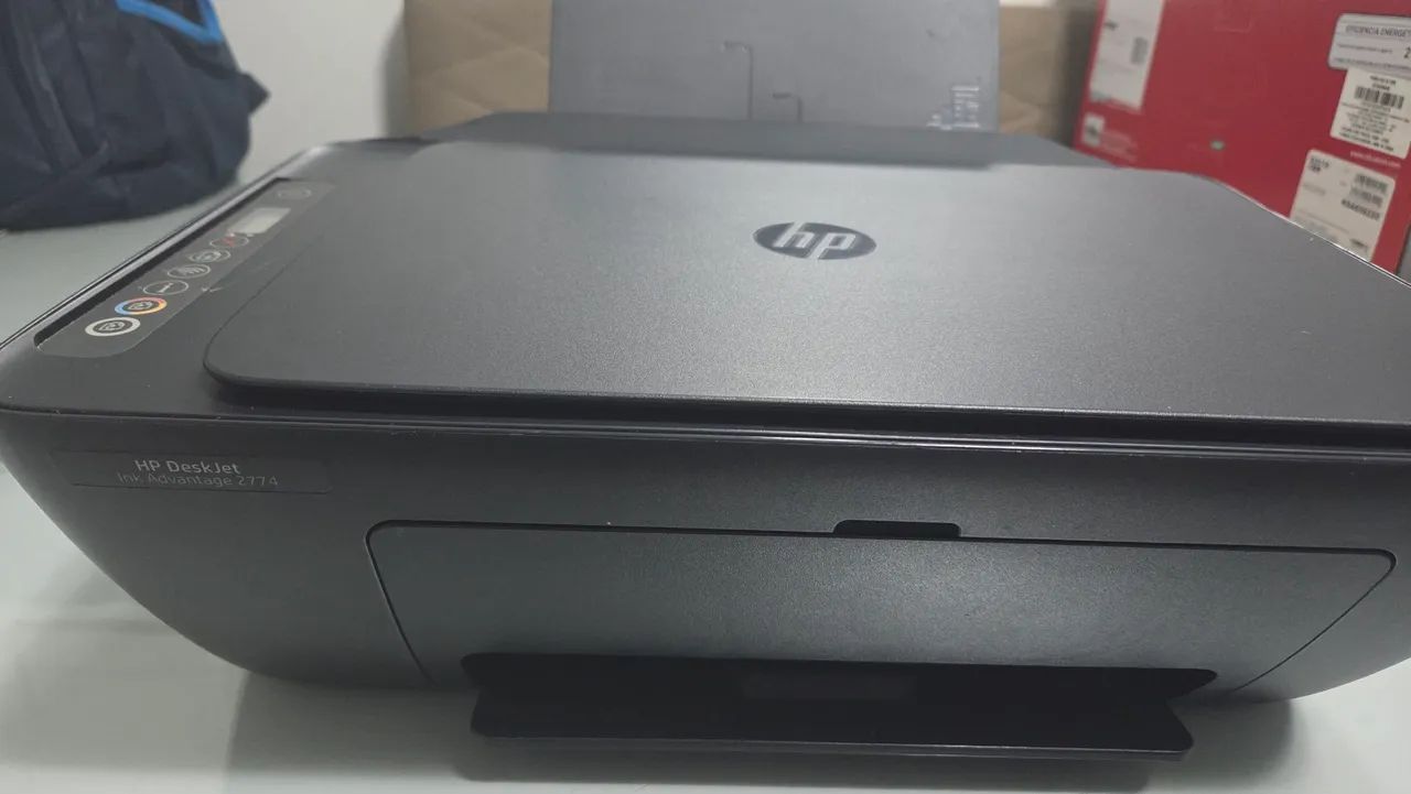 Vendo impressora HP 2774 extremamente nova usada Wi-Fi integrado, scanner, cópia e impress