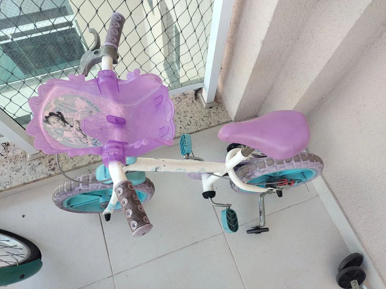 Vendo bicicleta infantil bandeirantes - Foto 3