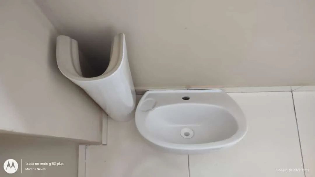 Lavatório486385714526965761