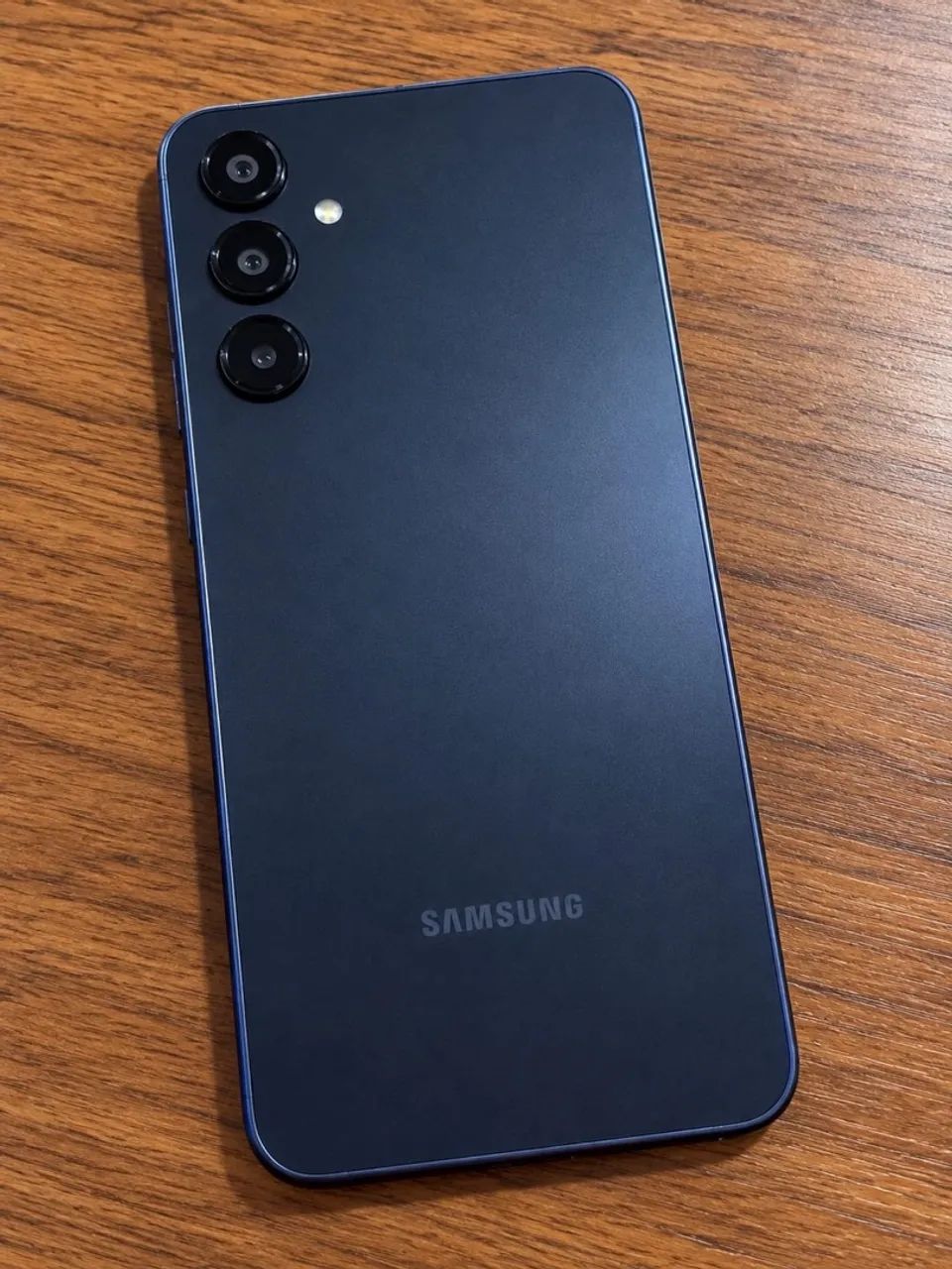 Celular Samsung Galaxy A16 - novo